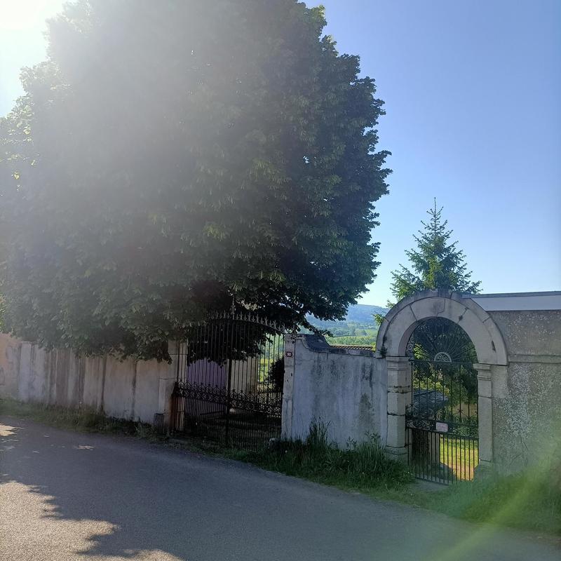 Propriété - 200 m² - 12 pièces