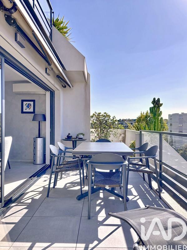 Appartement - 80 m² - 4 pièces