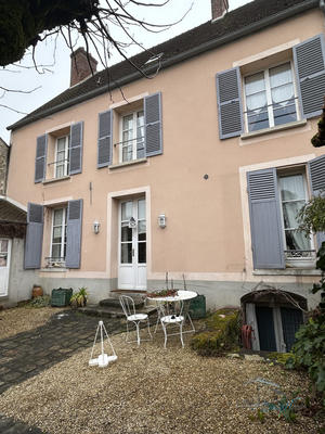 Maison ancienne - 165 m² - 7 pièces