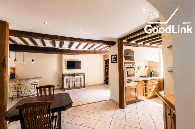 Maison ancienne - 141 m² - 5 pièces