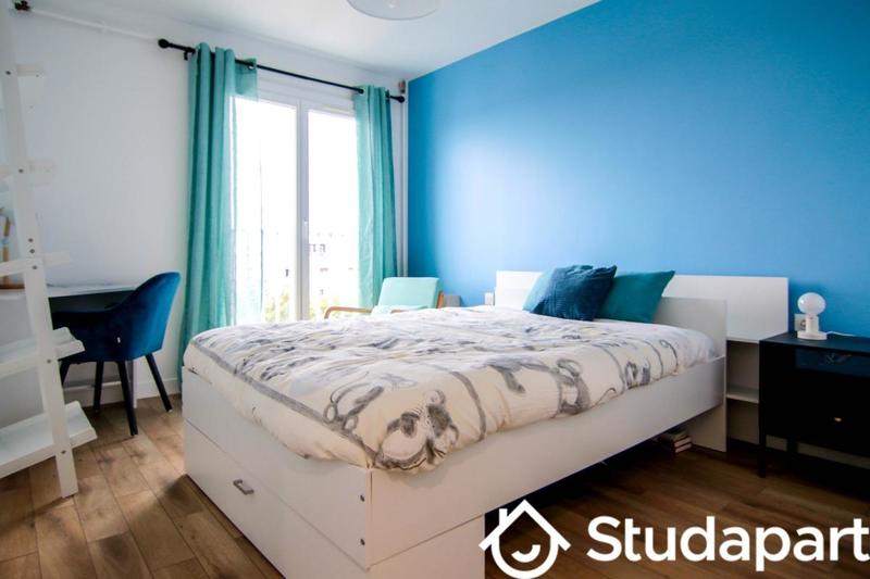 Chambre - 10 m² - 1 pièce