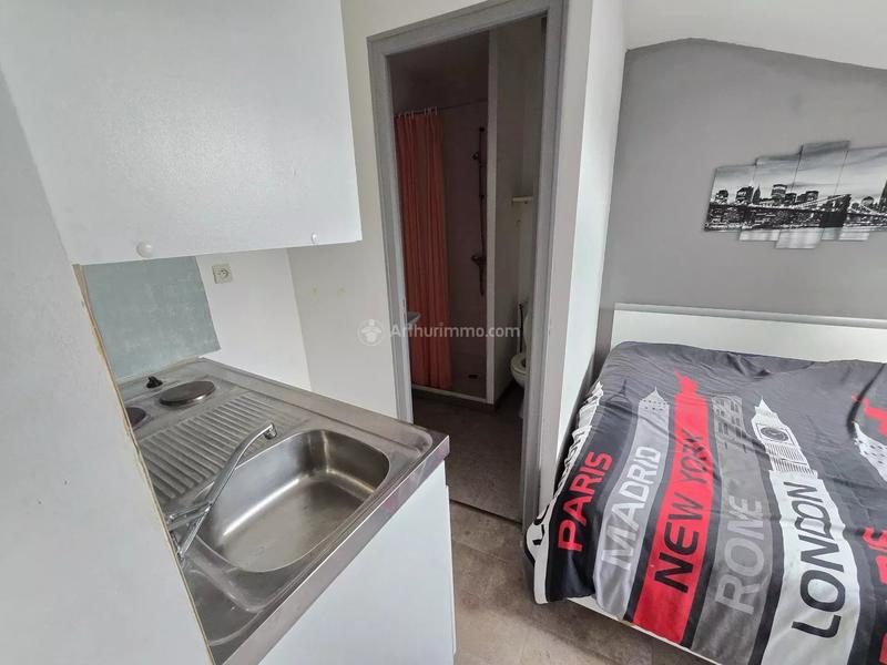 Maison - 220 m² - 11 pièces