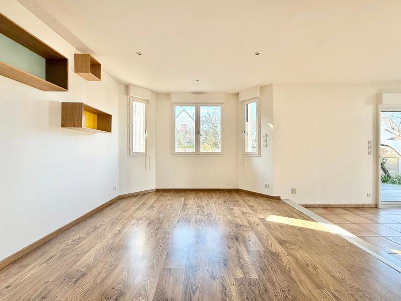 Maison - 130 m² - 5 pièces