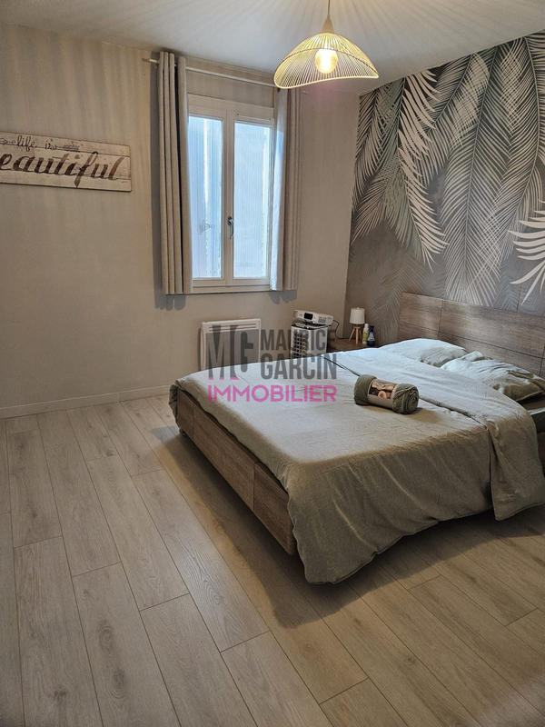 Maison - 110 m² - 4 pièces