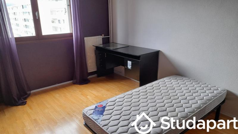 Chambre - 9 m² - 1 pièce