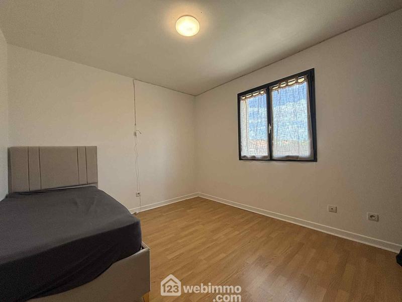 Maison - 97 m² - 4 pièces