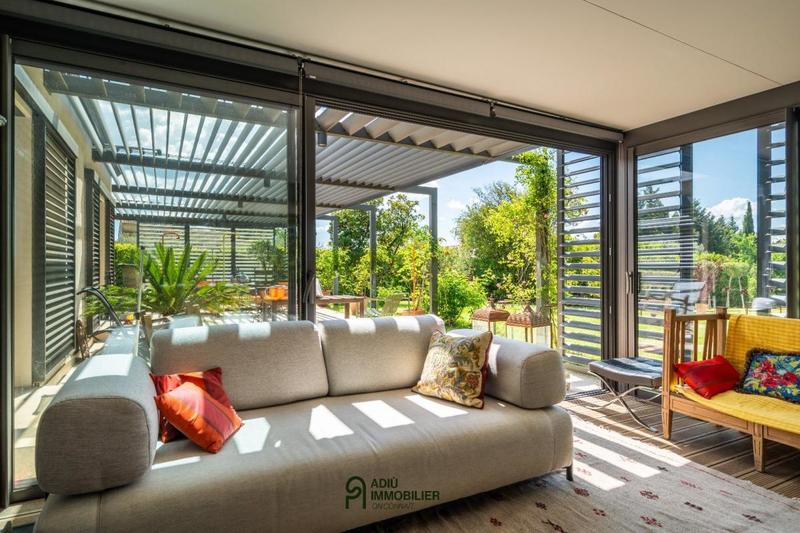 Villa - 185 m² - 6 pièces