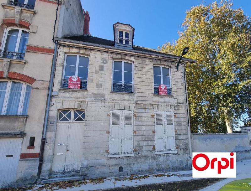 Immeuble - 134 m² - 6 pièces