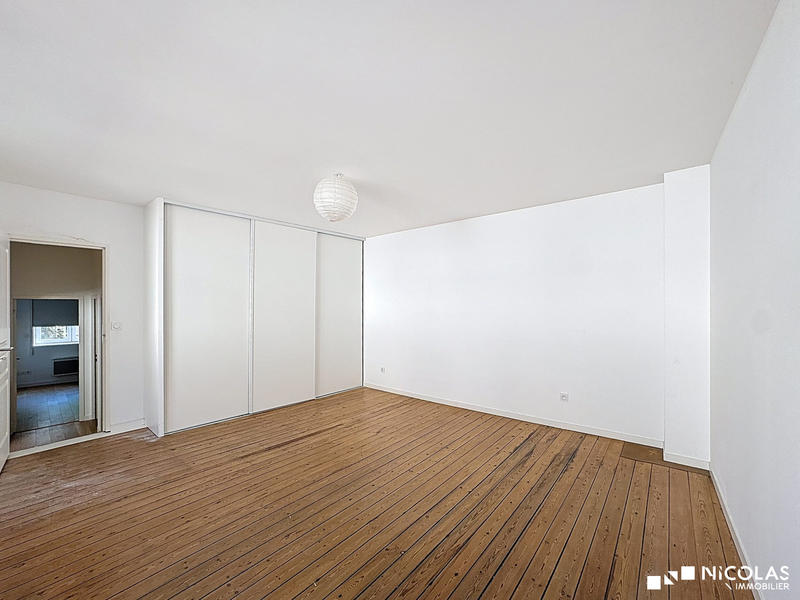 Appartement - 82 m² - 3 pièces