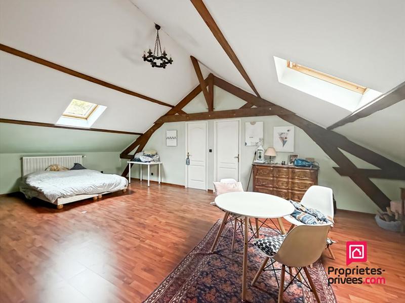 Maison - 372 m² - 13 pièces