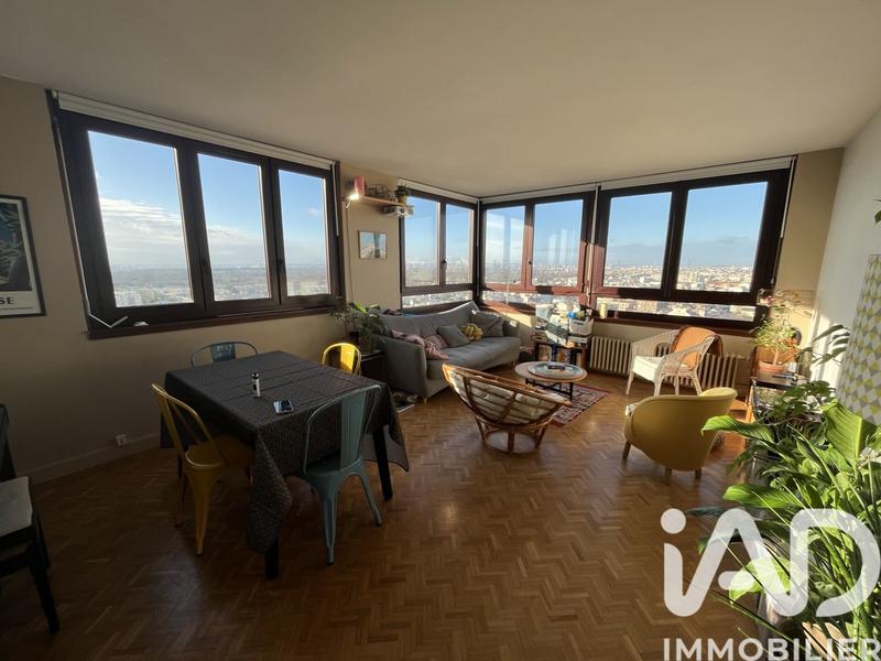 Appartement - 84 m² - 4 pièces