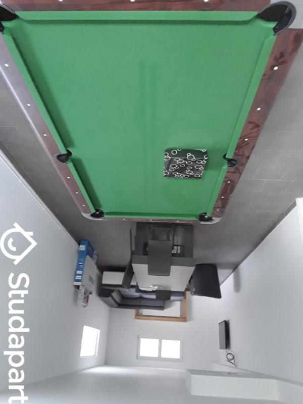 Chambre - 12 m² - 1 pièce