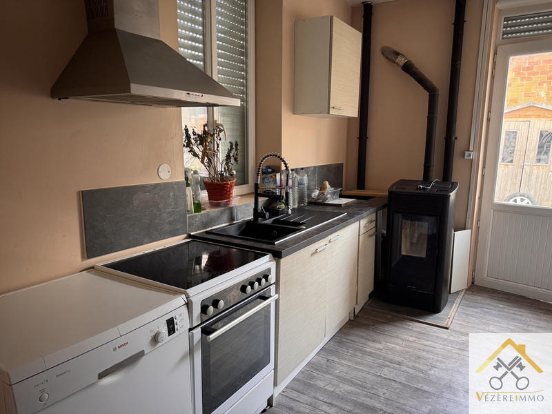 Maison - 181 m² - 8 pièces