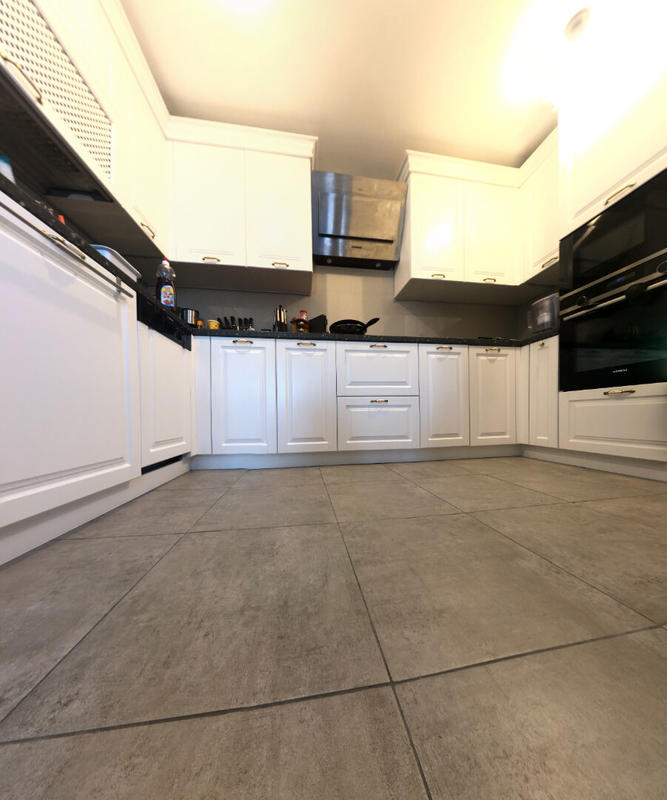 Appartement - 92 m² - 4 pièces