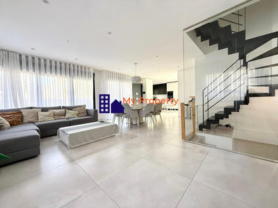 Villa - 113 m² - 5 pièces