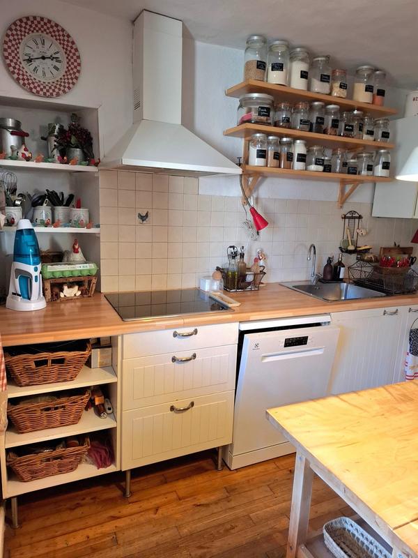 Maison - 220 m² - 8 pièces