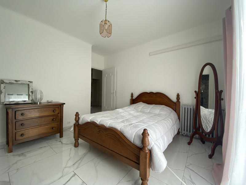 Maison - 179 m² - 7 pièces