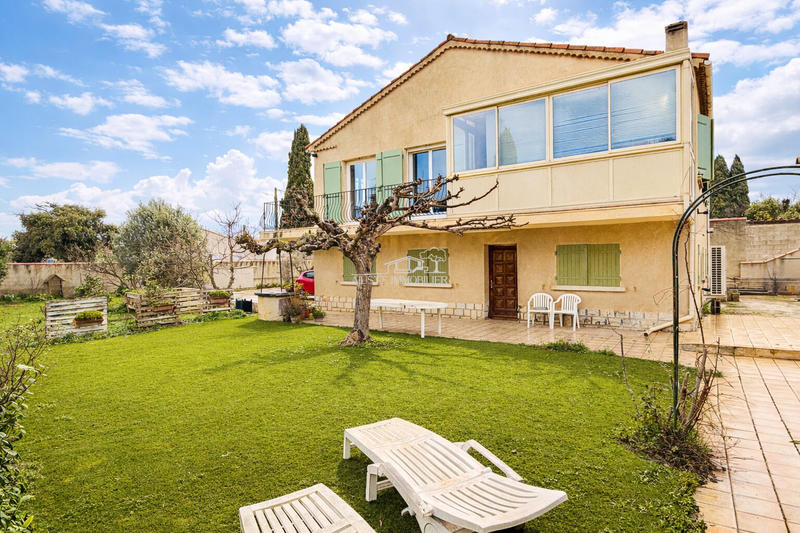 Maison - 111 m² - 4 pièces