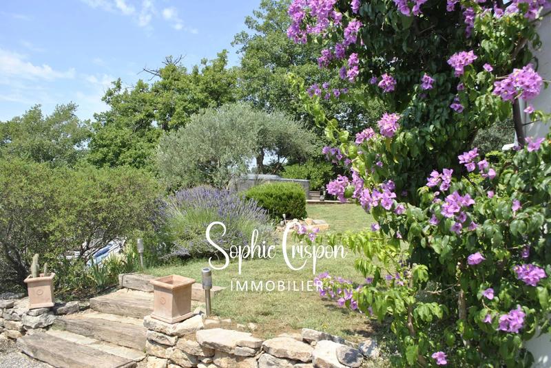 Villa - 186 m² - 8 pièces