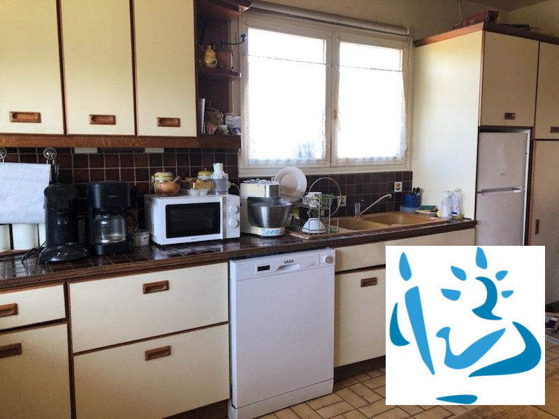 Maison - 200 m² - 6 pièces