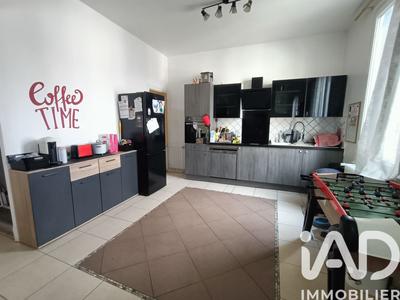 Maison - 151 m² - 7 pièces