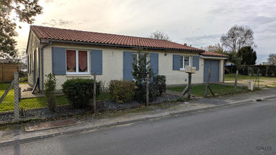 Maison - 90 m² - 5 pièces