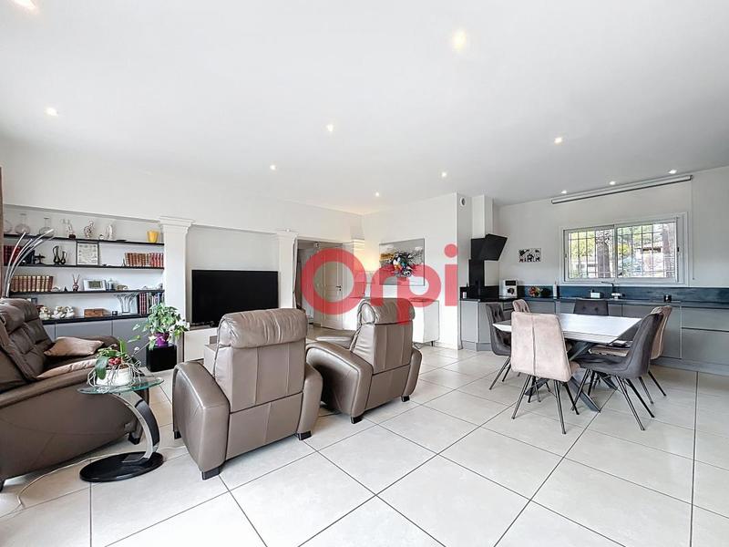 Maison - 112 m² - 4 pièces