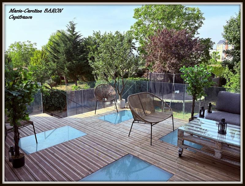 Maison - 170 m² - 8 pièces