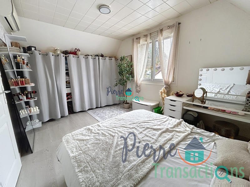 Maison - 82 m² - 4 pièces