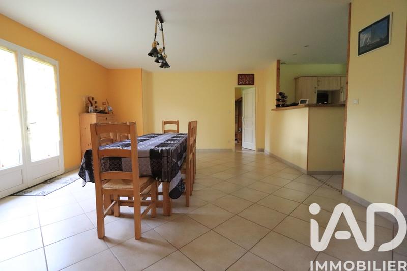 Maison - 137 m² - 5 pièces