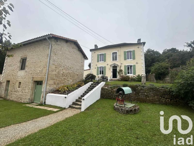 Maison - 136 m² - 6 pièces