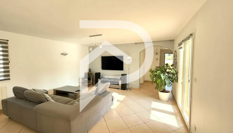 Maison - 120 m² - 5 pièces