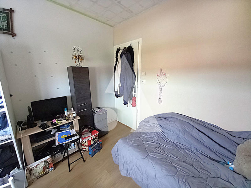 Maison - 79 m² - 7 pièces