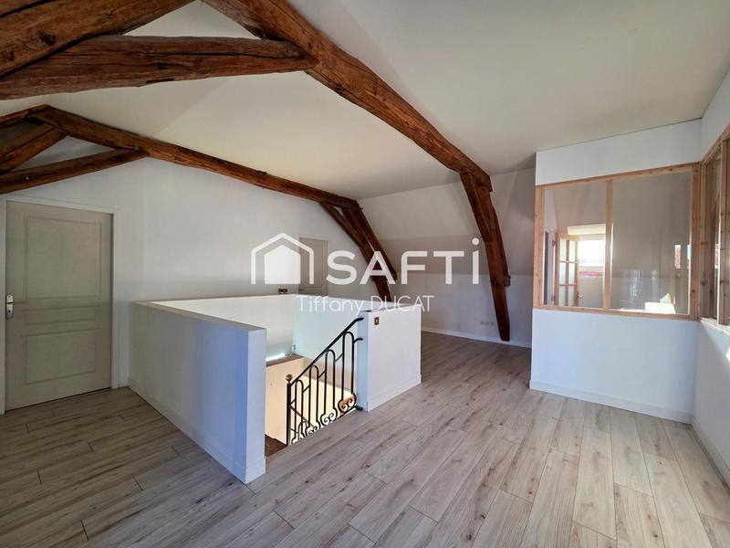 Maison - 245 m² - 6 pièces