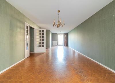 Appartement - 84 m² - 3 pièces