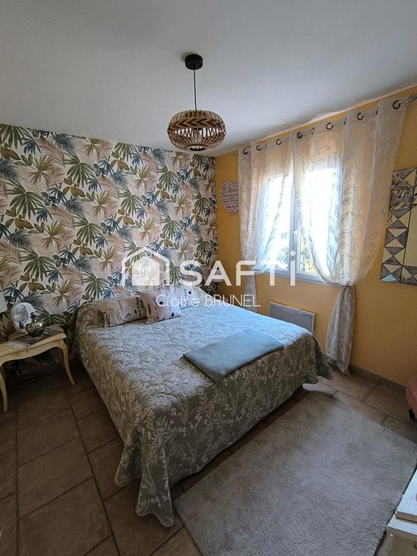 Maison - 80 m² - 4 pièces