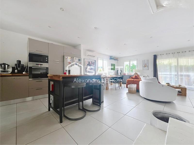 Villa - 120 m² - 5 pièces