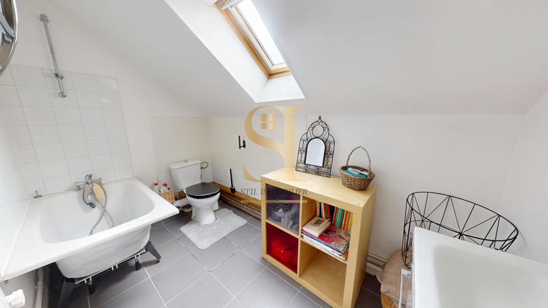 Maison - 153 m² - 5 pièces