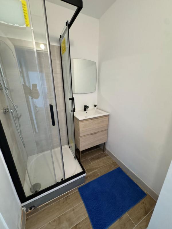 Appartement - 81 m² - 5 pièces