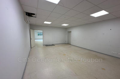 Local commercial - 294 m²