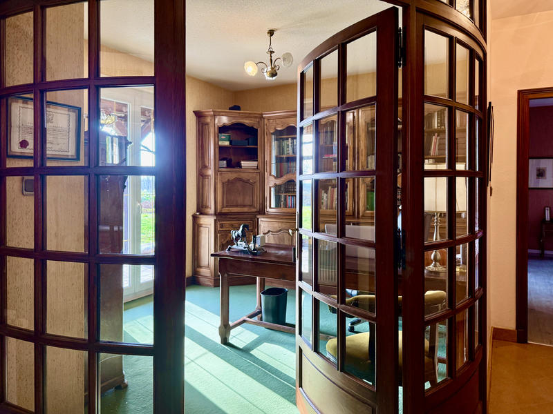 Maison - 205 m² - 8 pièces