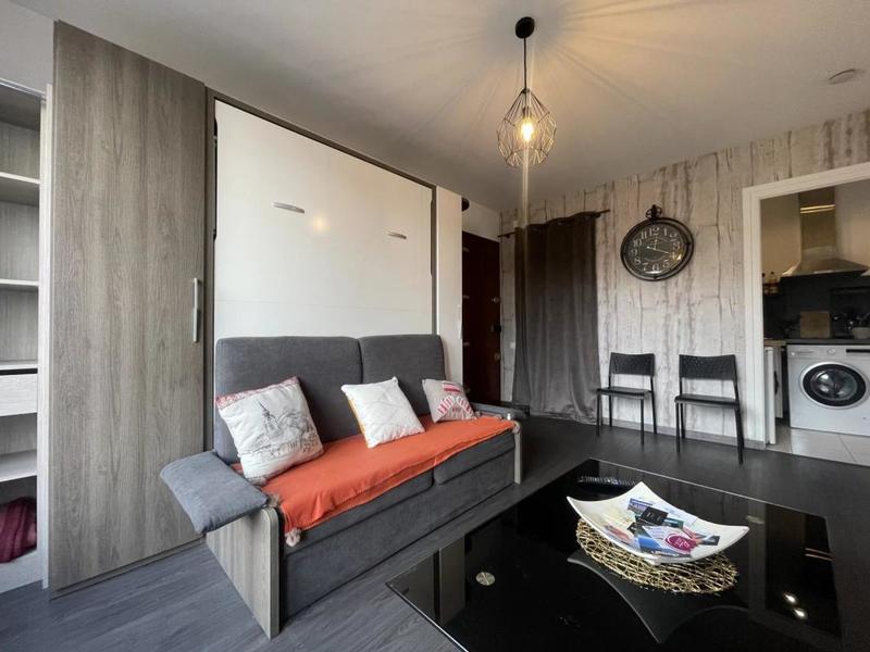 Studio - 21 m² - 1 pièce