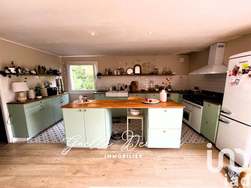 Maison - 213 m² - 8 pièces