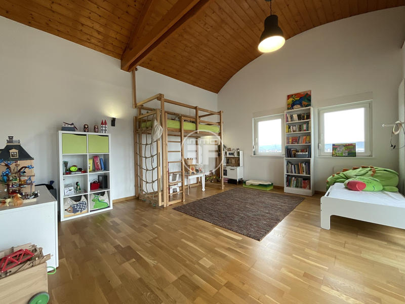 Duplex - 200 m² - 6 pièces