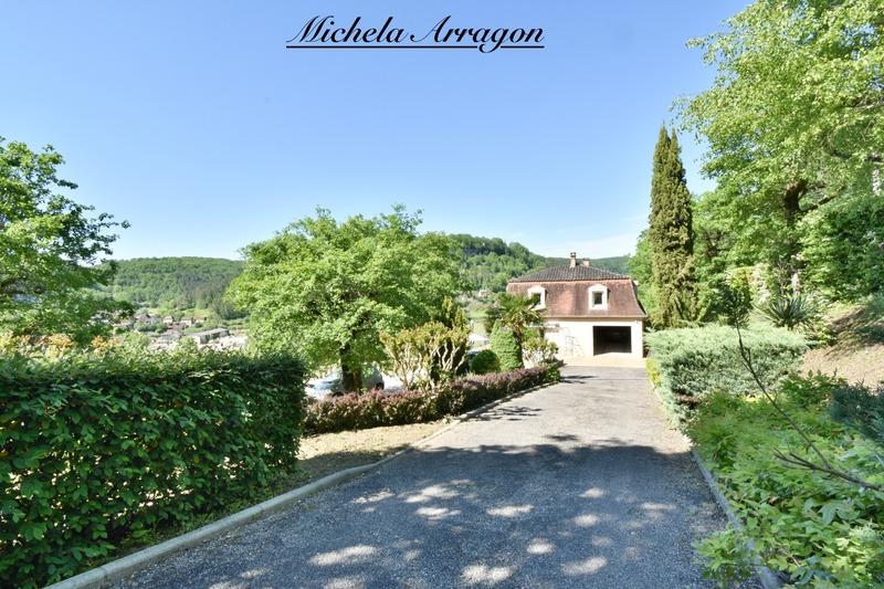 Villa - 191 m² - 6 pièces