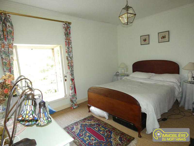 Maison - 190 m² - 6 pièces