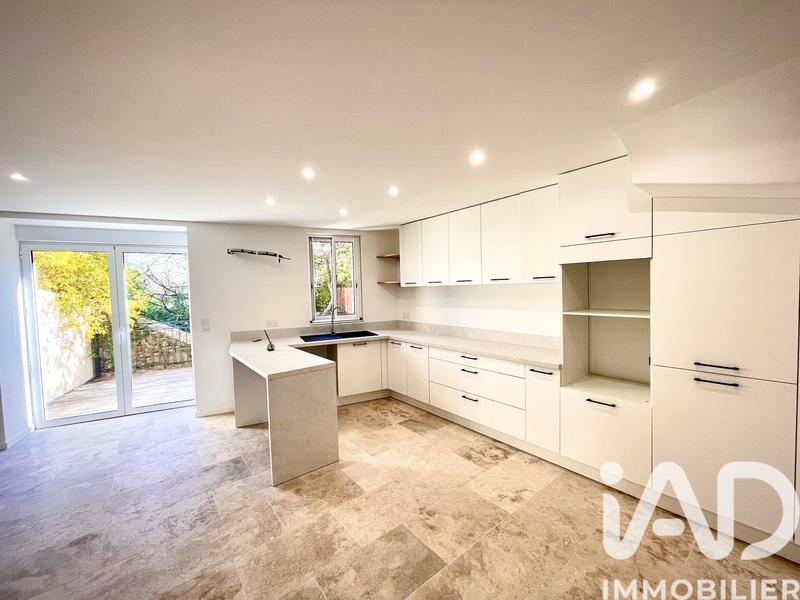 Maison de village - 101 m² - 5 pièces