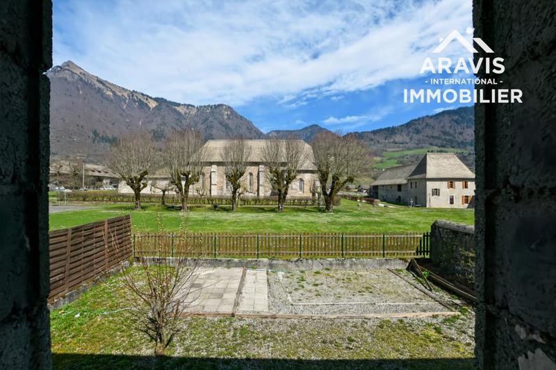 Maison - 180 m² - 7 pièces