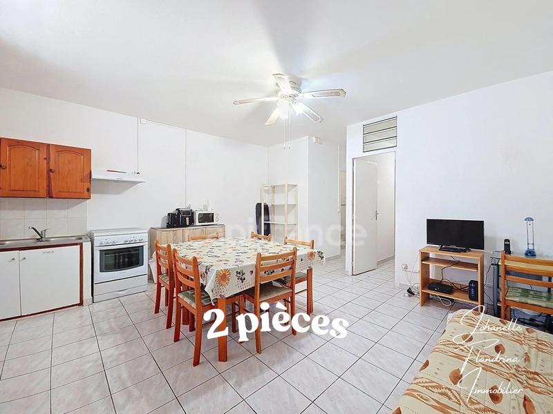 Maison - 184 m² - 9 pièces