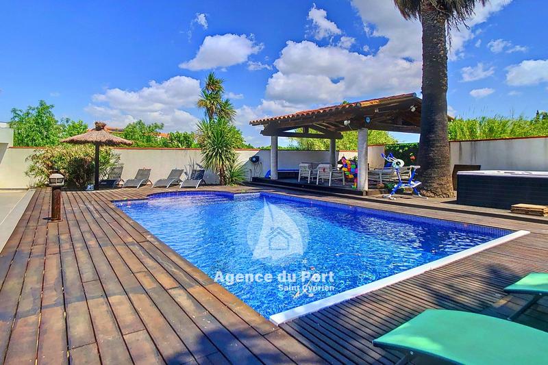 Villa - 200 m² - 6 pièces